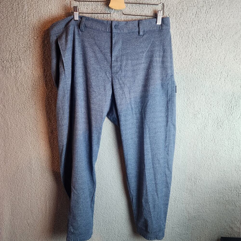 Adidas Men's Activewear Pants Crew Navy Size 38x32 Zippered Pockets